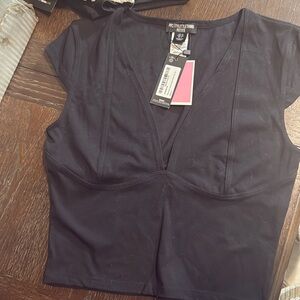 BNWT PLT TOP